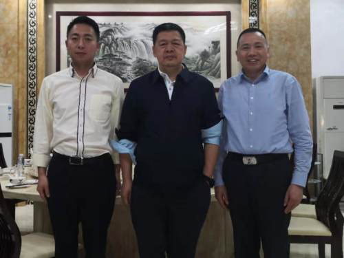中紀(jì)委國(guó)際合作局郭松江局長(zhǎng)、人民日?qǐng)?bào)社馬海濤副總編親臨新望視察指導(dǎo)